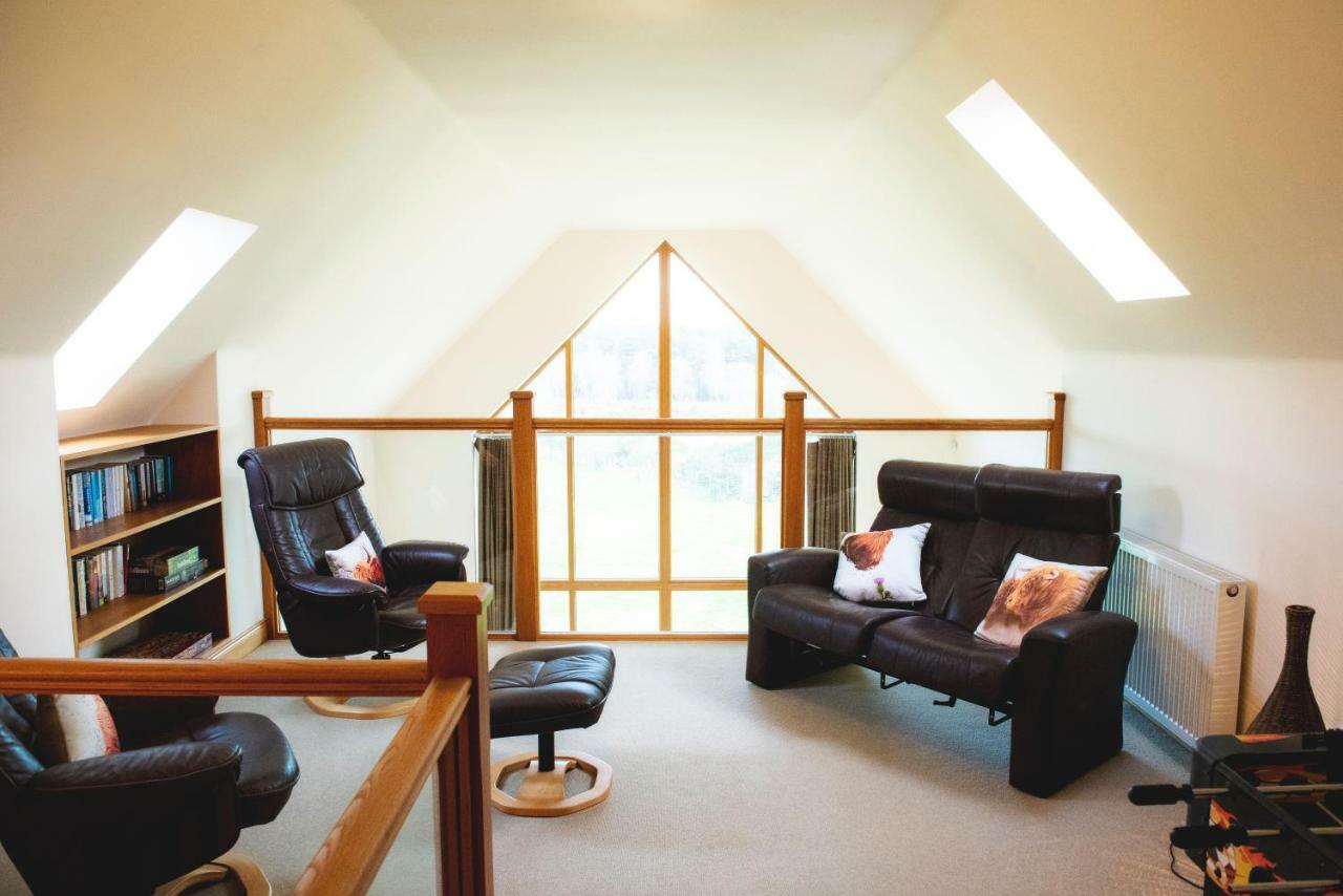 Clovenstone Lodges Inverurie Extérieur photo
