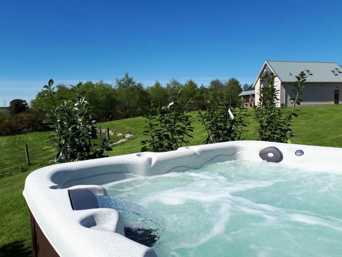 Clovenstone Lodges Inverurie Extérieur photo