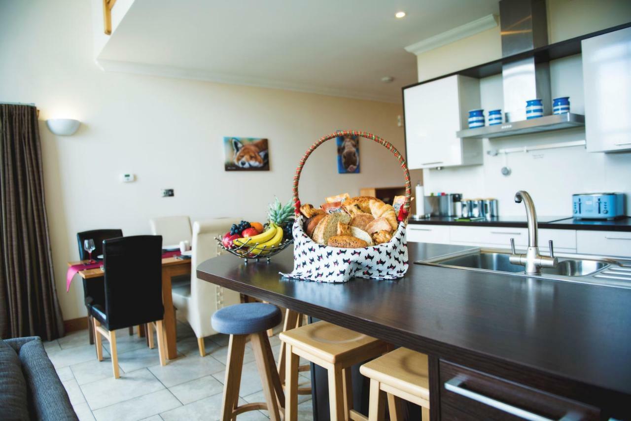 Clovenstone Lodges Inverurie Extérieur photo